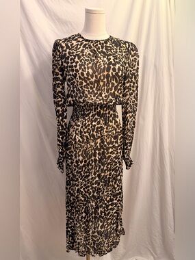 ZARA Leopard Print Long Sleeve Midi Dress